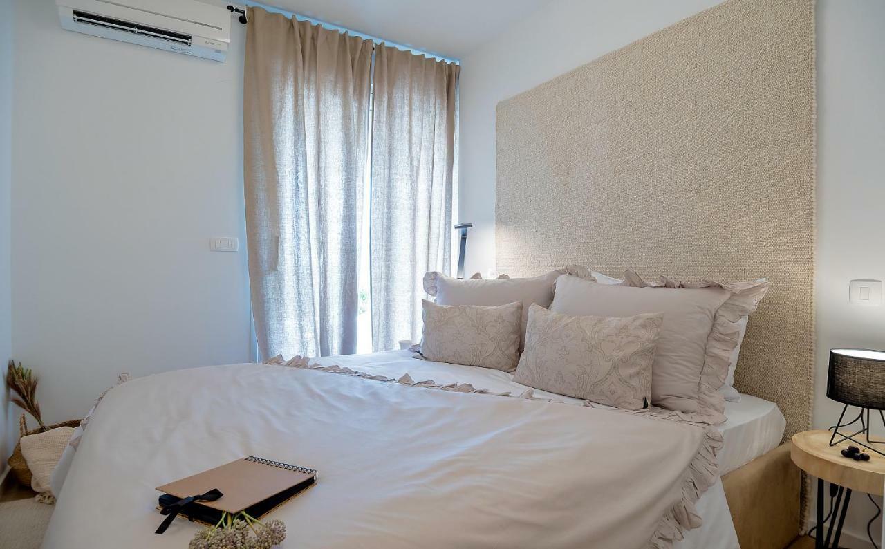 The Pleasurist - Apartment With Private Heated Pool And Terrace Split Dış mekan fotoğraf